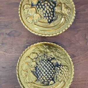 2 Vintage Hammered Brass Metal Wall Pockets Fruit Motif Made in England